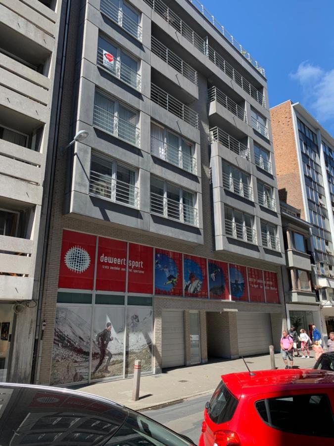 Privé-kamer Centrum Met Eigen Badkamer/wc Appartement *